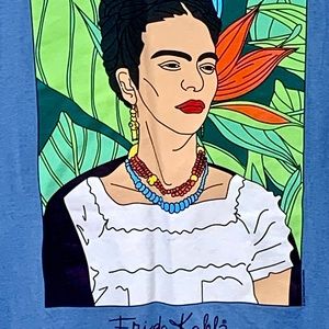 Freda Kahlo Gap T-Shirt. Men’s/women’s size XL 100% cotton 44” chest artist